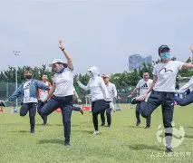 关于华沙军团新援逐渐融入球队，战术变化带来新活力的信息